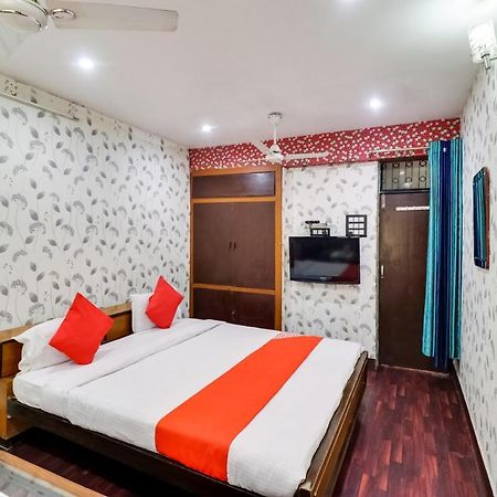 Oyo 71163 Heritage Guest House Allāhābād Junction Exteriör bild